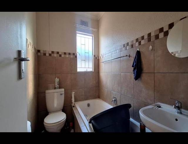 3 BEDROOM HOUSE FOR SALE IN ALBERTSDAL